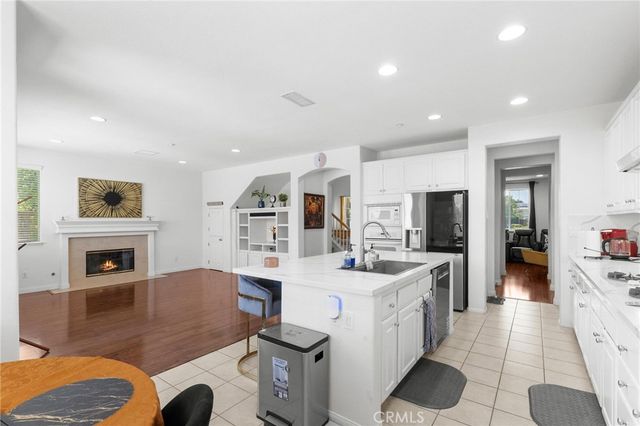 1663 Naranjo Court, Redlands, CA 92374