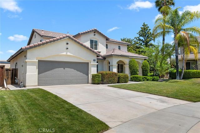 1663 Naranjo Court, Redlands, CA 92374