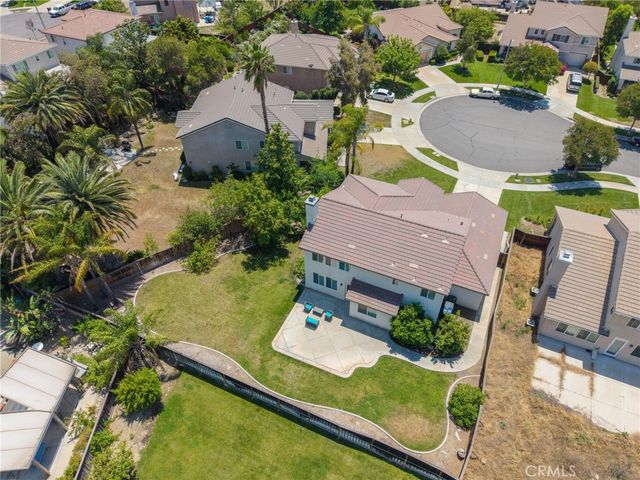 1663 Naranjo Court, Redlands, CA 92374