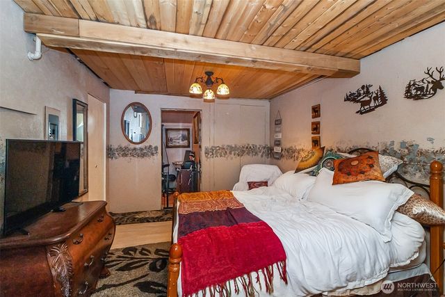 6611 78th Place NE, Marysville, WA 98270