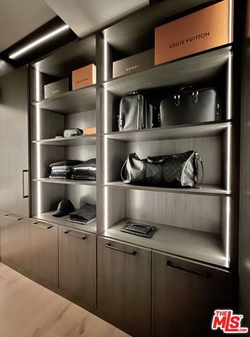 818 N Doheny Drive 901, West Hollywood, CA 90069