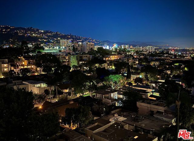 818 N Doheny Drive 901, West Hollywood, CA 90069