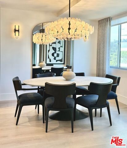 818 N Doheny Drive 901, West Hollywood, CA 90069