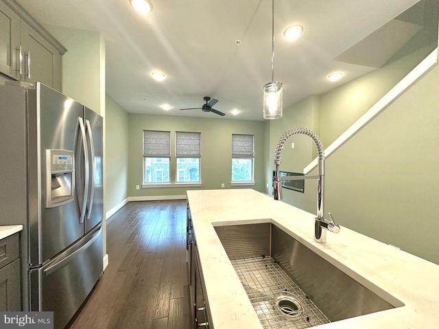 1009 ROCKWELL AVE, Gaithersburg, MD 20878