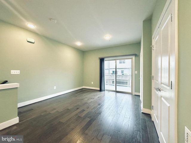 1009 ROCKWELL AVE, Gaithersburg, MD 20878