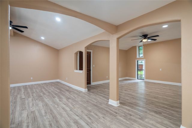 1022 Shenandoah Drive, Arlington, TX 76014
