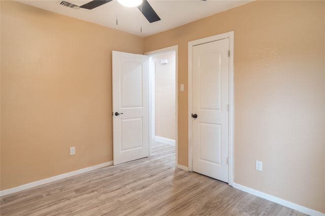 1022 Shenandoah Drive, Arlington, TX 76014