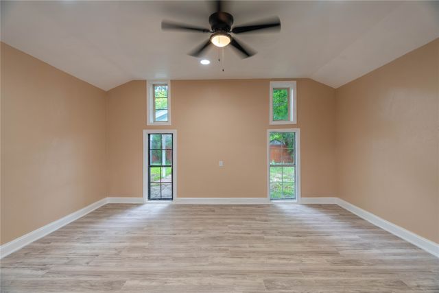 1022 Shenandoah Drive, Arlington, TX 76014