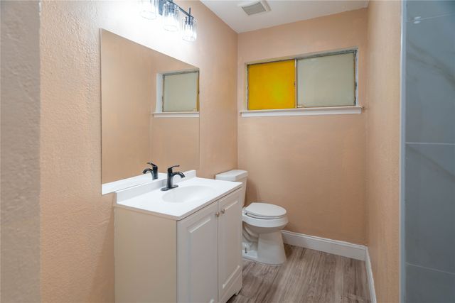 1022 Shenandoah Drive, Arlington, TX 76014