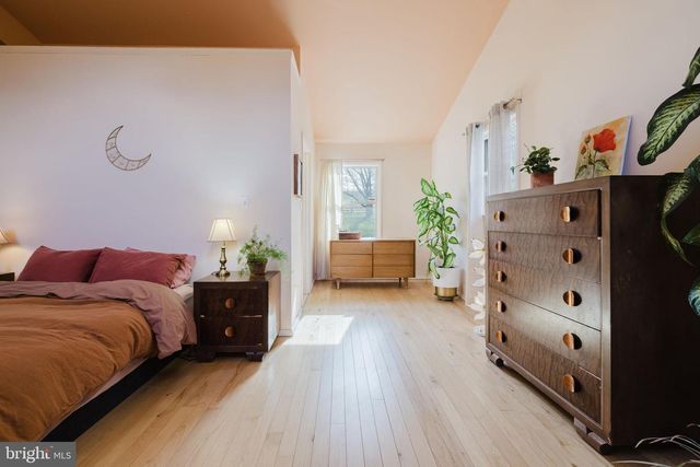 1568 DEER CREEK RD, New Freedom, PA 17349