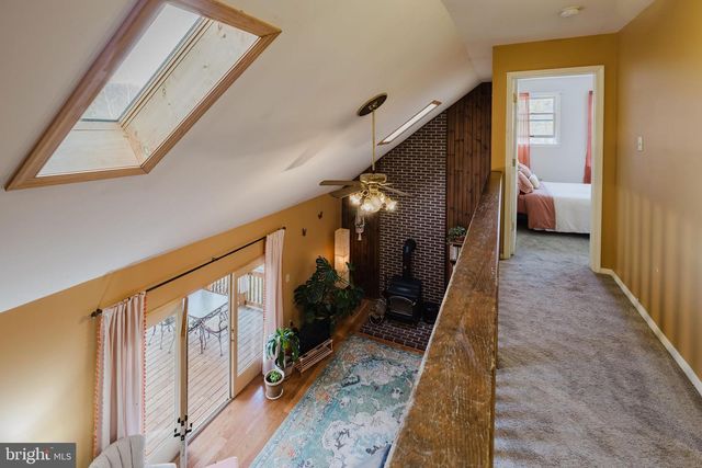 1568 DEER CREEK RD, New Freedom, PA 17349