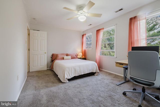 1568 DEER CREEK RD, New Freedom, PA 17349