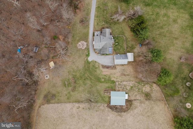 1568 DEER CREEK RD, New Freedom, PA 17349