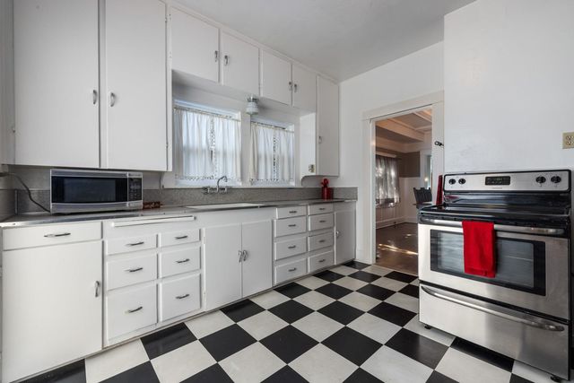 274 N Minaret Ave, Turlock, CA 95380