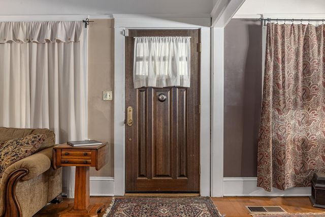 274 N Minaret Ave, Turlock, CA 95380