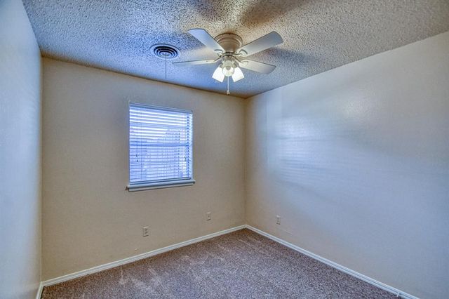 602 Redwood Drive, Noble, OK 73068