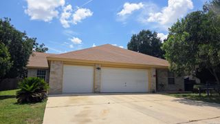 523 CLEARFIELD DR, New Braunfels, TX 78130