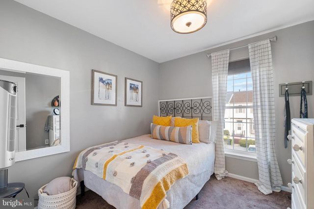 204 FINCH WAY, Newark, DE 19702