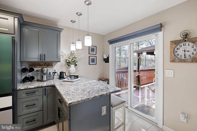 204 FINCH WAY, Newark, DE 19702