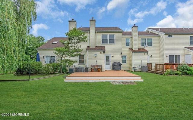 8 Eunice Terrace, West Long Branch, NJ 07764