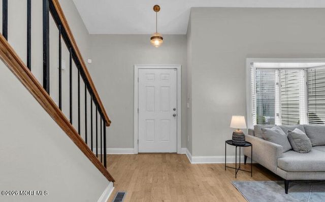 8 Eunice Terrace, West Long Branch, NJ 07764