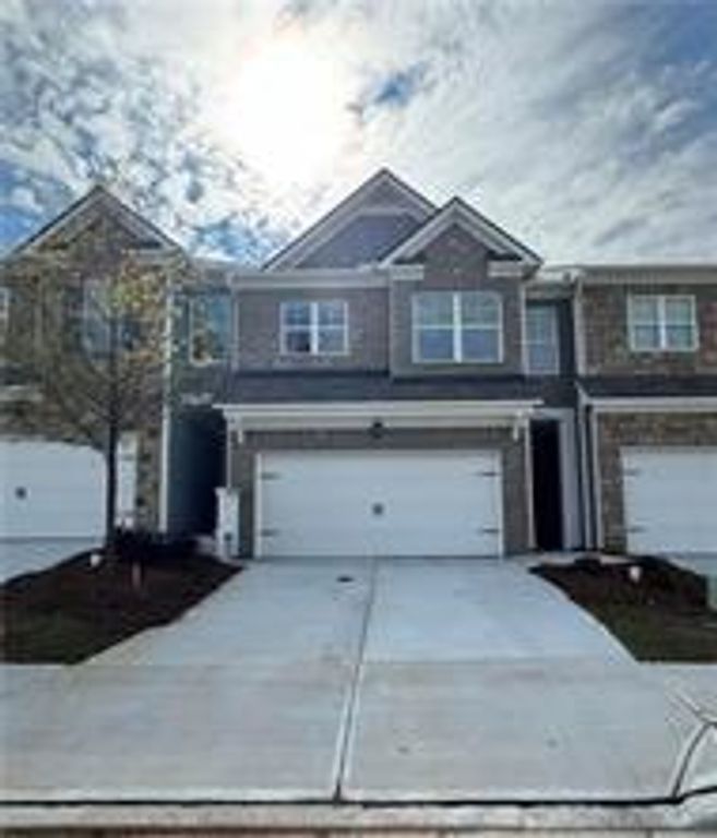 3331 Greyton Drive, Buford, GA 30519