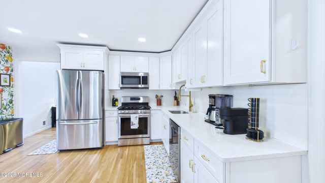 53 Cumberland Drive, Brick, NJ 08723
