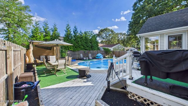 53 Cumberland Drive, Brick, NJ 08723