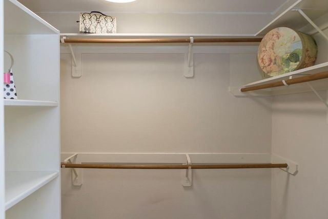 315 Glade Bridge Lane, Dickinson, TX 77539