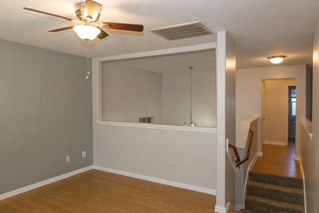 315 Glade Bridge Lane, Dickinson, TX 77539