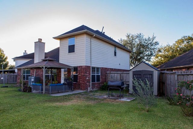 315 Glade Bridge Lane, Dickinson, TX 77539