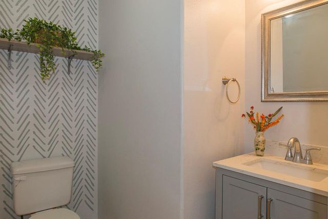 315 Glade Bridge Lane, Dickinson, TX 77539