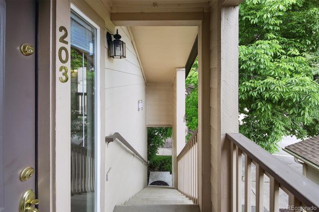 8775 W Berry Avenue 203, Littleton, CO 80123