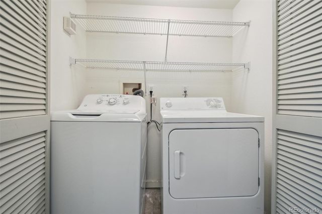 8775 W Berry Avenue 203, Littleton, CO 80123