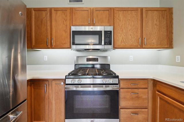 8775 W Berry Avenue 203, Littleton, CO 80123
