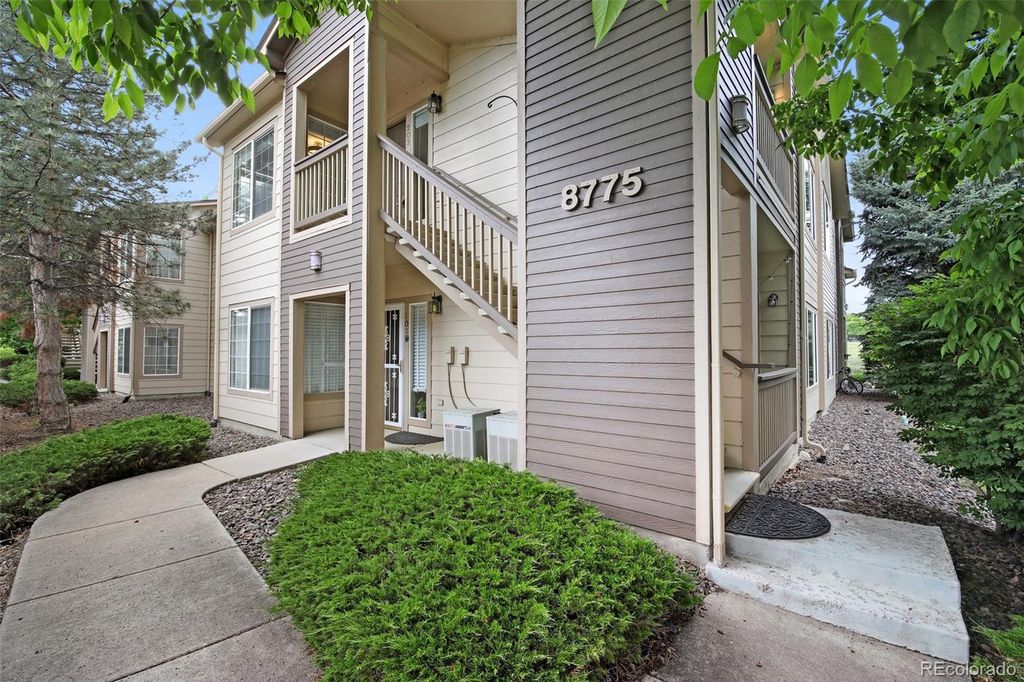 8775 W Berry Avenue 203, Littleton, CO 80123