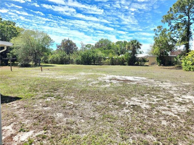 403 McArthur AVE, Lehigh Acres, FL 33936