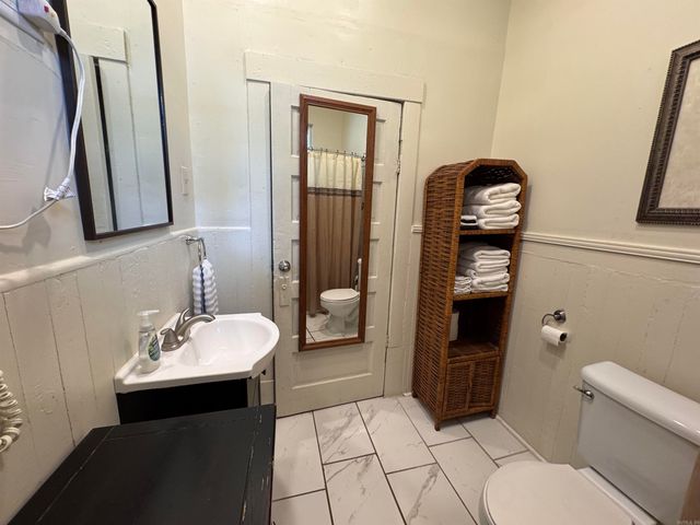 400 Sixth Street, Hot Springs, AR 71913