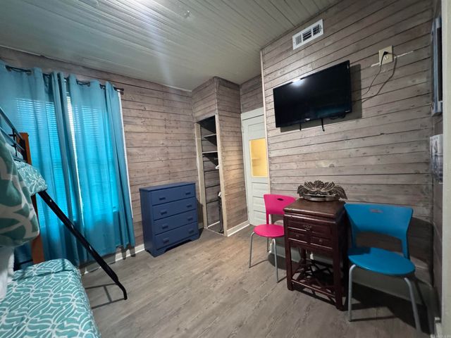 400 Sixth Street, Hot Springs, AR 71913