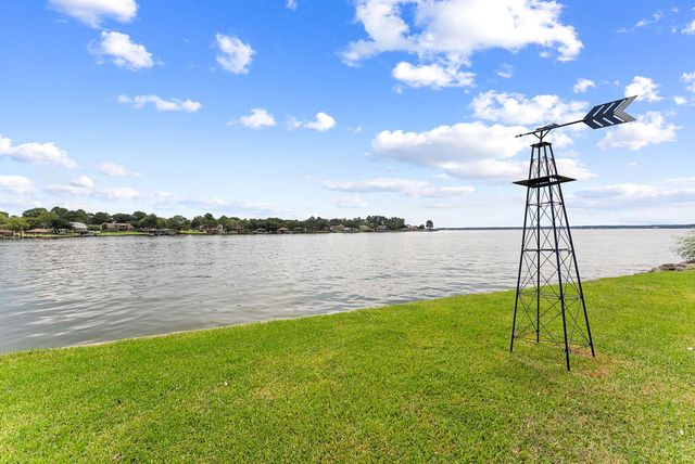 9974 Cude Cemetery Road, Willis, TX 77318