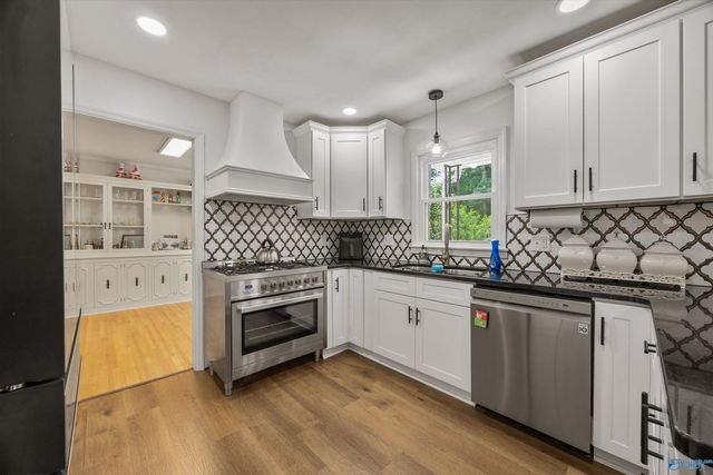 730 Mira Vista Drive SE, Huntsville, AL 35802