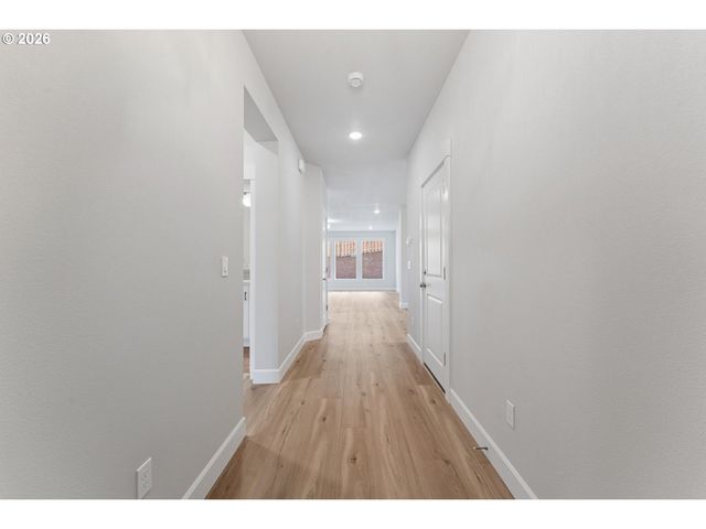 16414 Sw CAMBRIDGE Ln, Portland, OR 97224