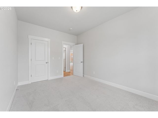 16414 Sw CAMBRIDGE Ln, Portland, OR 97224