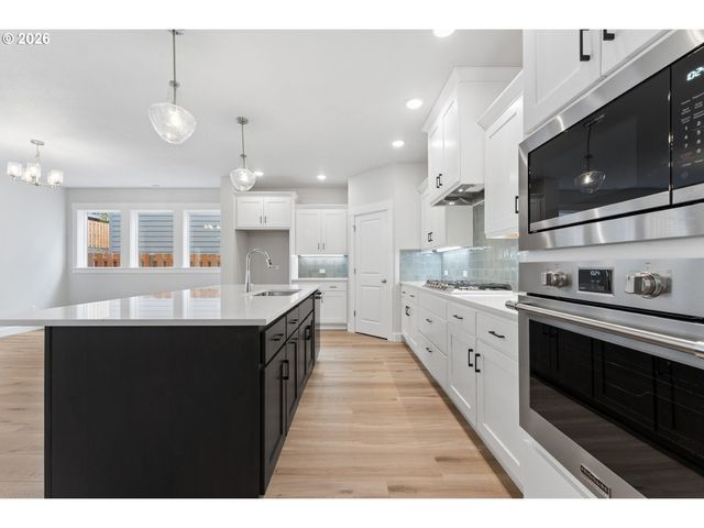 16414 Sw CAMBRIDGE Ln, Portland, OR 97224