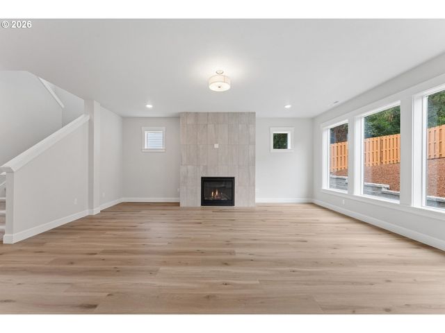 16414 Sw CAMBRIDGE Ln, Portland, OR 97224