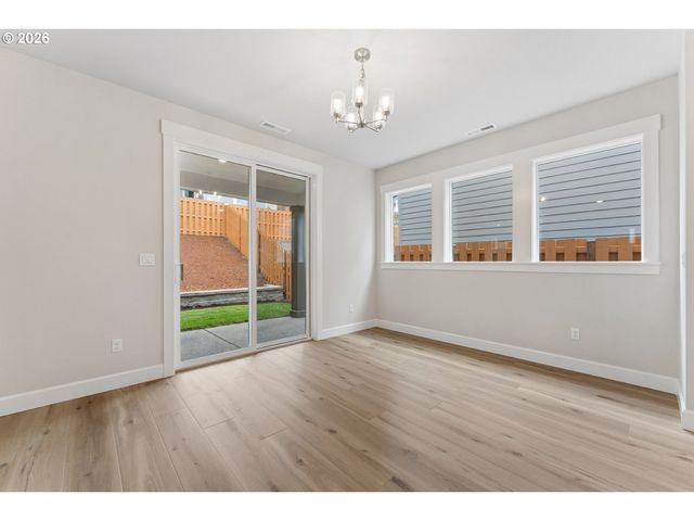 16414 Sw CAMBRIDGE Ln, Portland, OR 97224