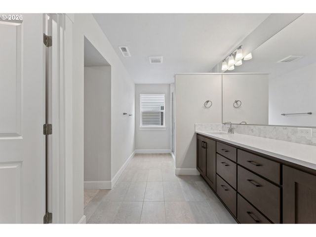 16414 Sw CAMBRIDGE Ln, Portland, OR 97224