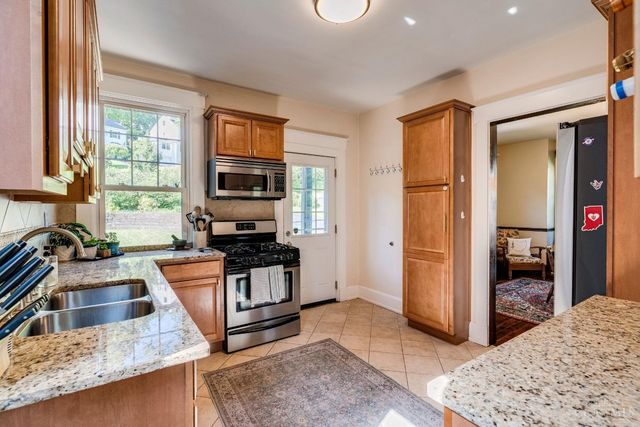 3095 Linwood Avenue, Cincinnati, OH 45208