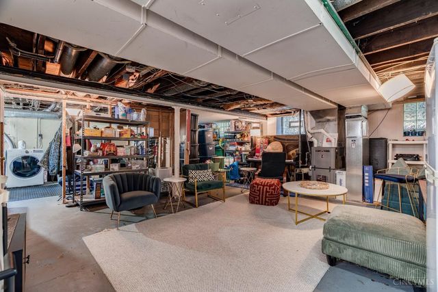 3095 Linwood Avenue, Cincinnati, OH 45208