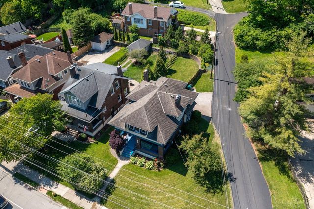 3095 Linwood Avenue, Cincinnati, OH 45208
